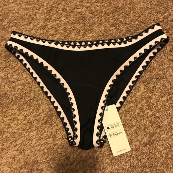 Cupshe Bikini - Picture 5 of 7